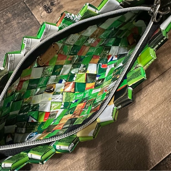 Nahui Ollin Green Wrapper Wristlet - Picture 8 of 8